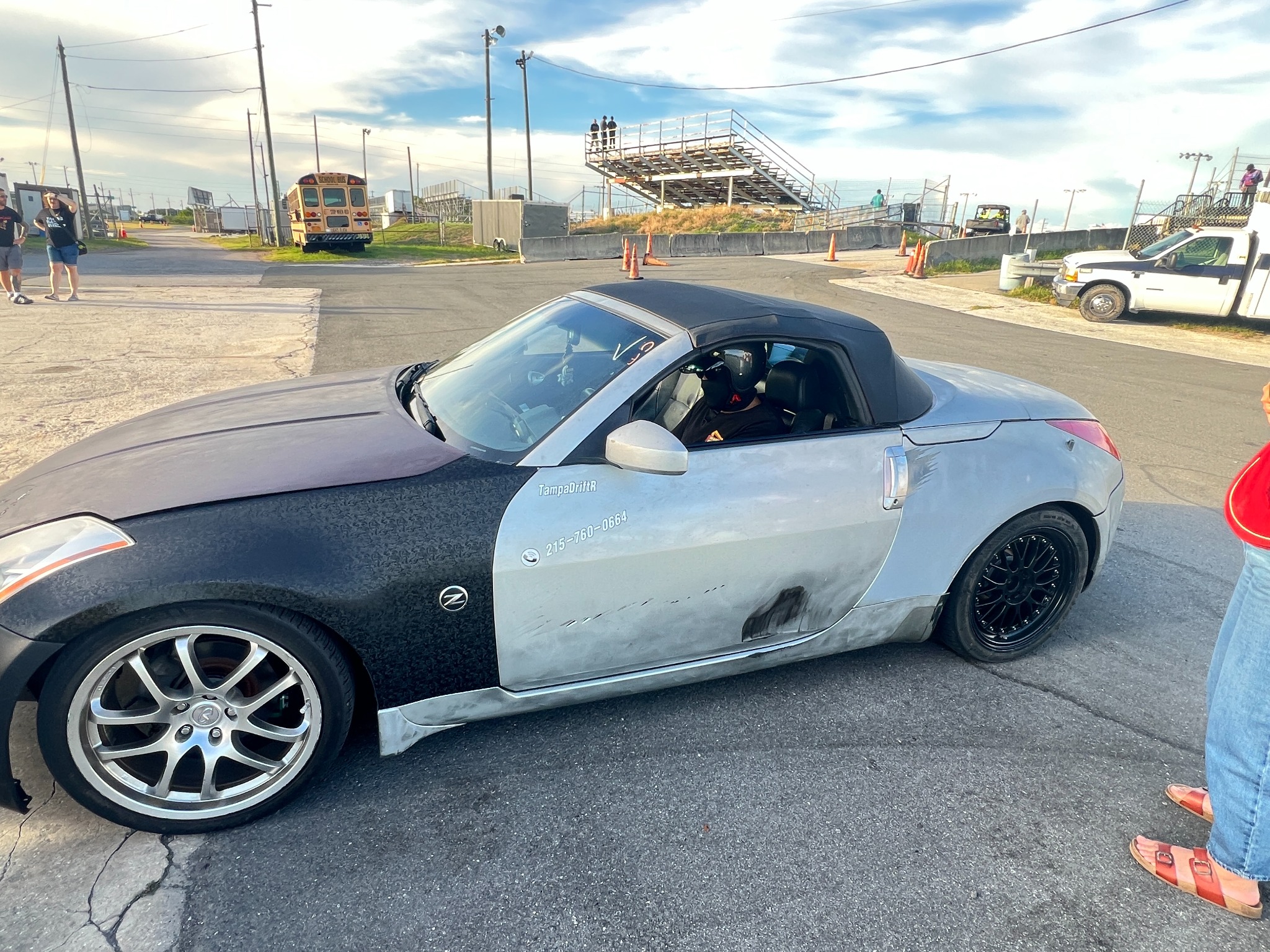 TampaDriftRental 350Z Roadster at the track