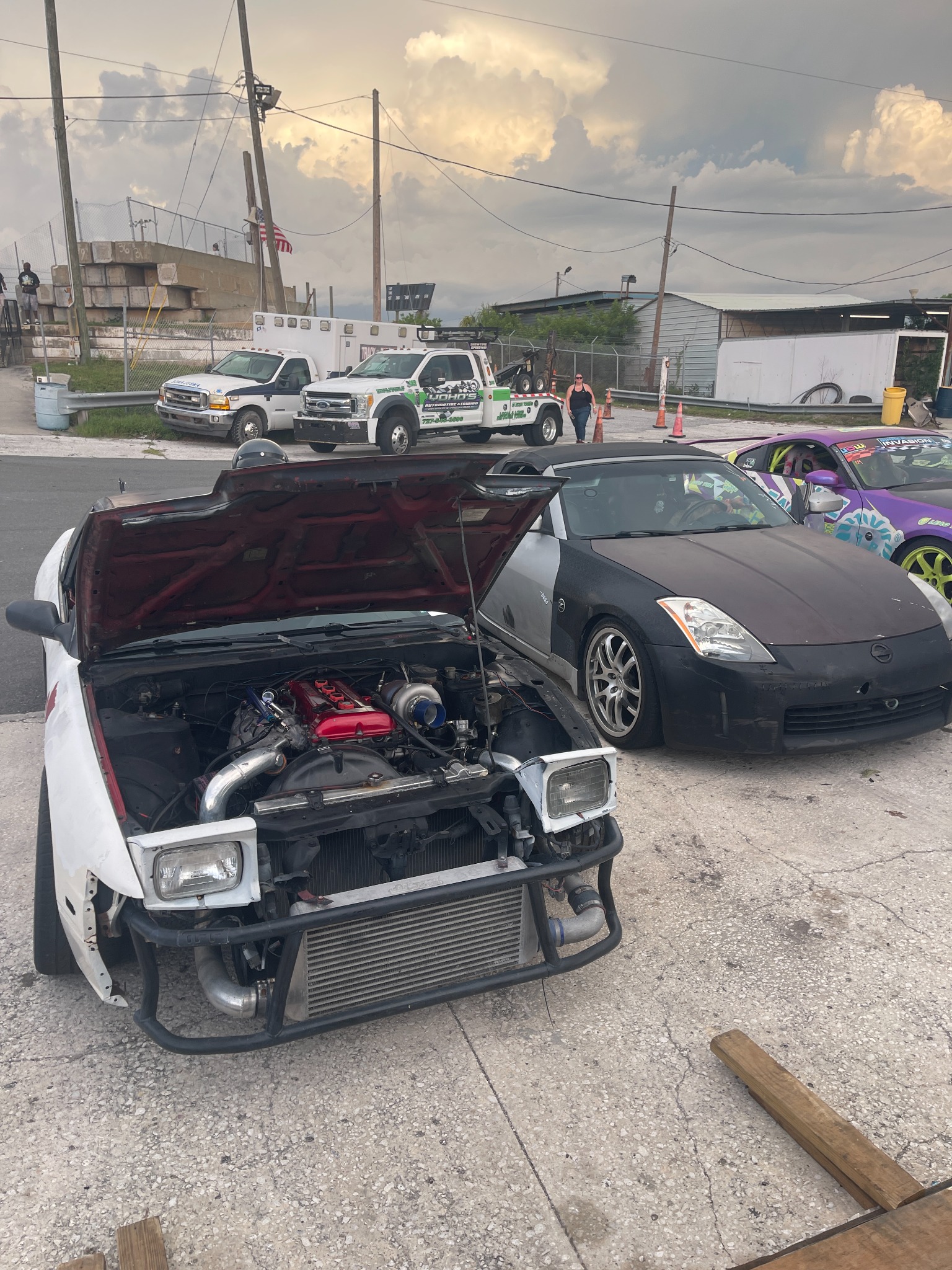 TampaDriftRental drift cars at the track